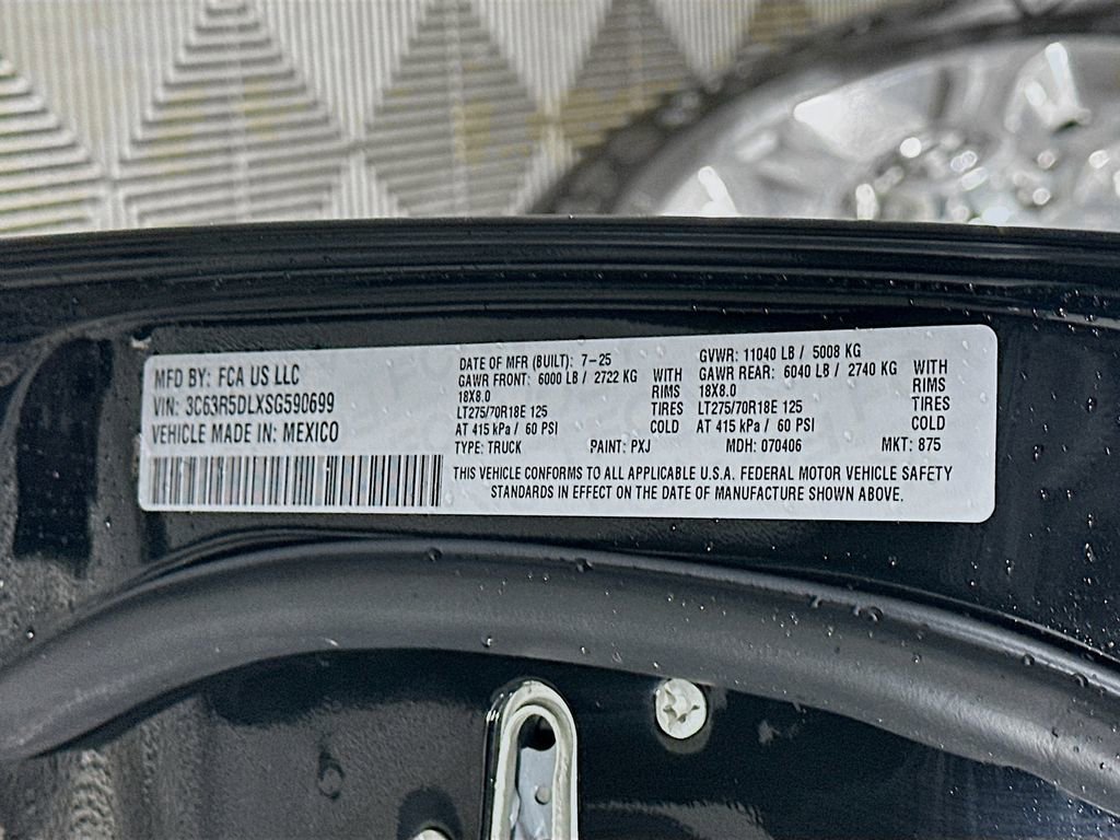 New 2025 RAM 2500 Big Horn AWD/4WD image 19