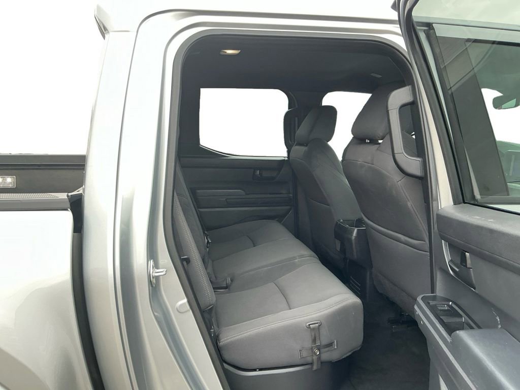 Used 2024 Toyota Tacoma SR5 w/ SR5 Upgrade Package image 23