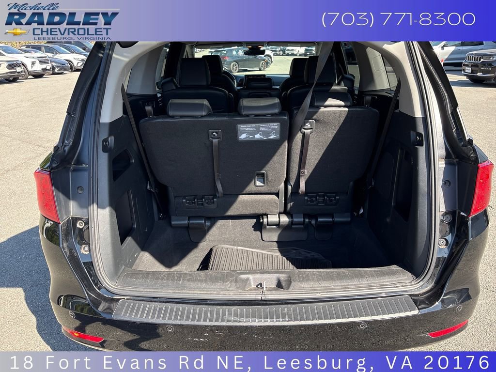 Used 2023 Honda Odyssey Touring image 11