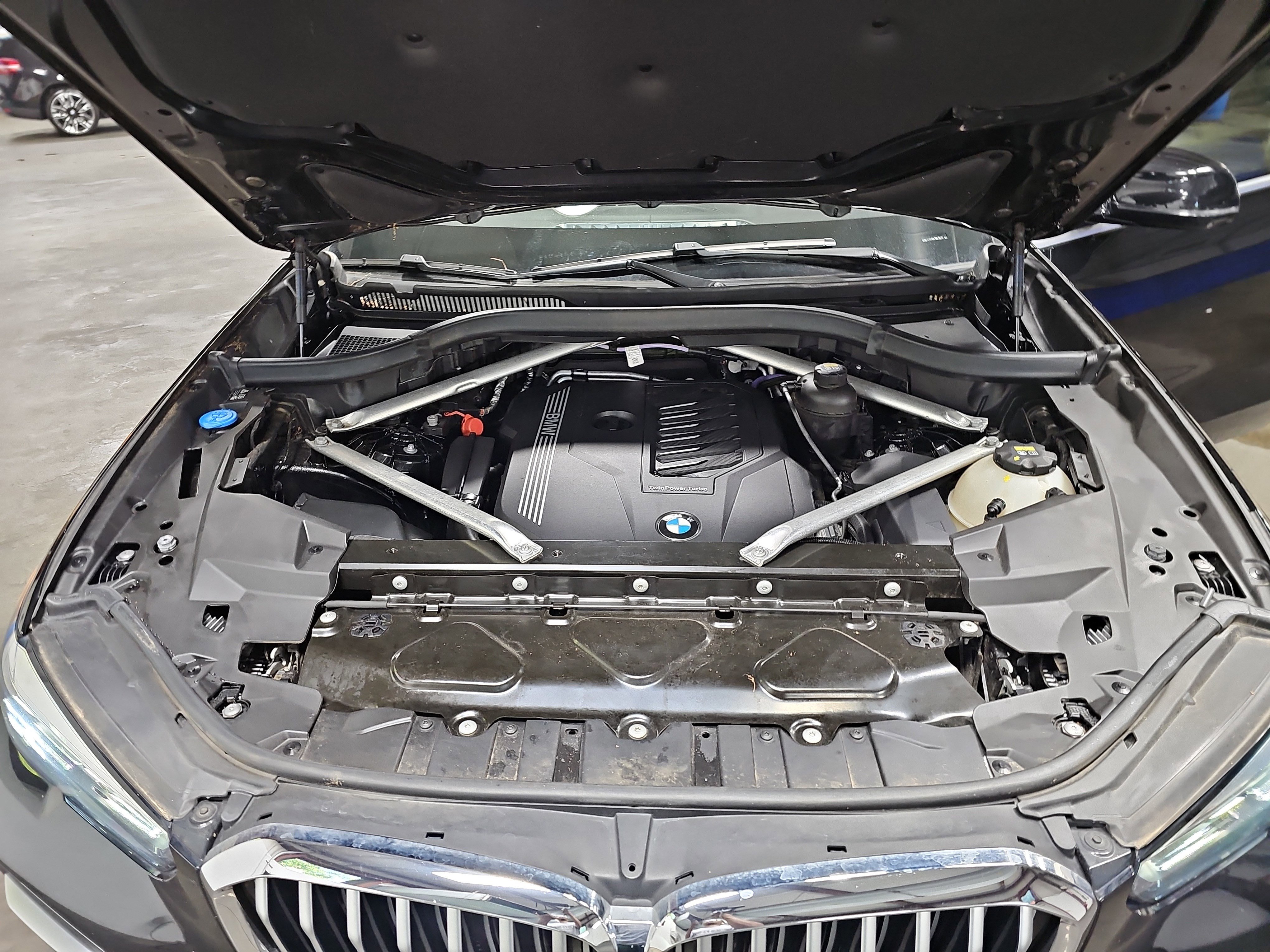 Used 2021 BMW X5 sDrive40i w/ Parking Assistance Package RWD image 31