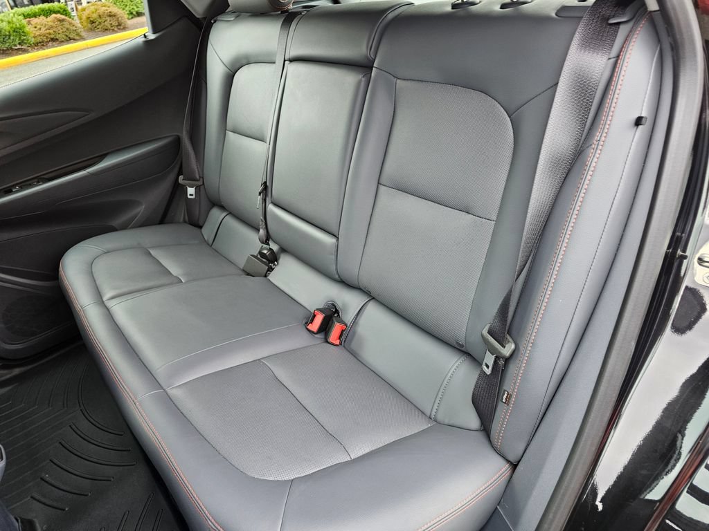 Used 2020 Chevrolet Bolt Premier w/ Infotainment Package FWD image 20