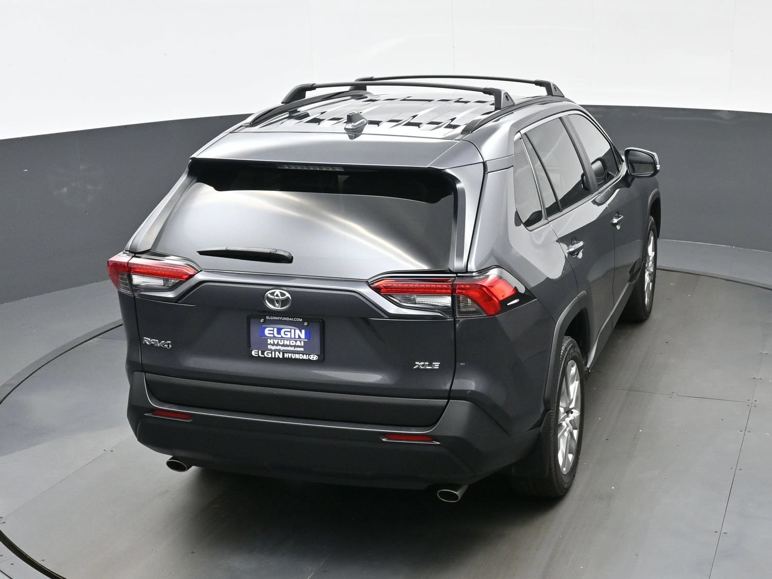 Used 2025 Toyota RAV4 XLE Premium w/ Weather Package FWD image 39