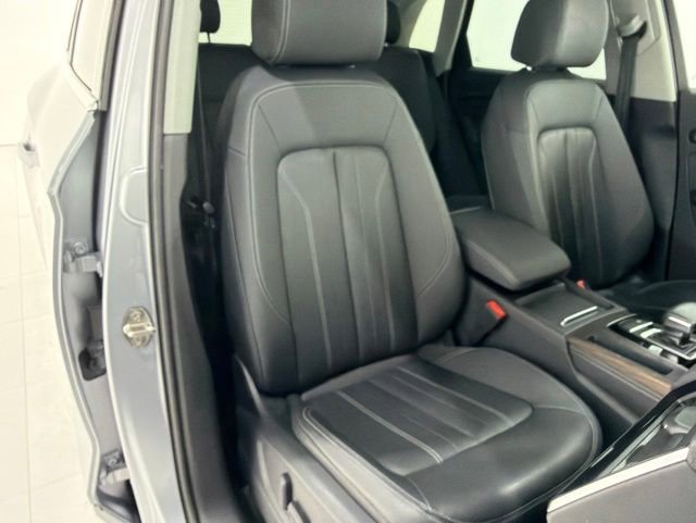 Used 2021 Audi Q5 2.0T Premium Plus w/ Premium Plus Package AWD/4WD image 19