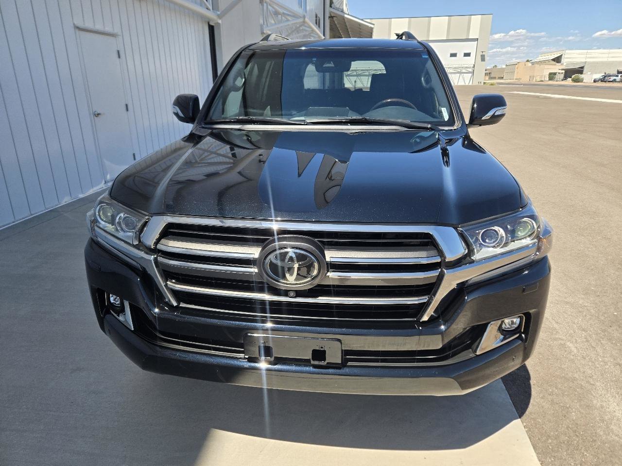 Used 2020 Toyota Land Cruiser Heritage Edition image 7