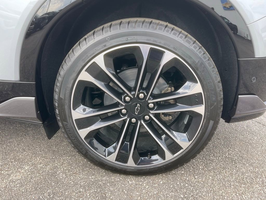 New 2026 Chevrolet Blazer EV SS image 38