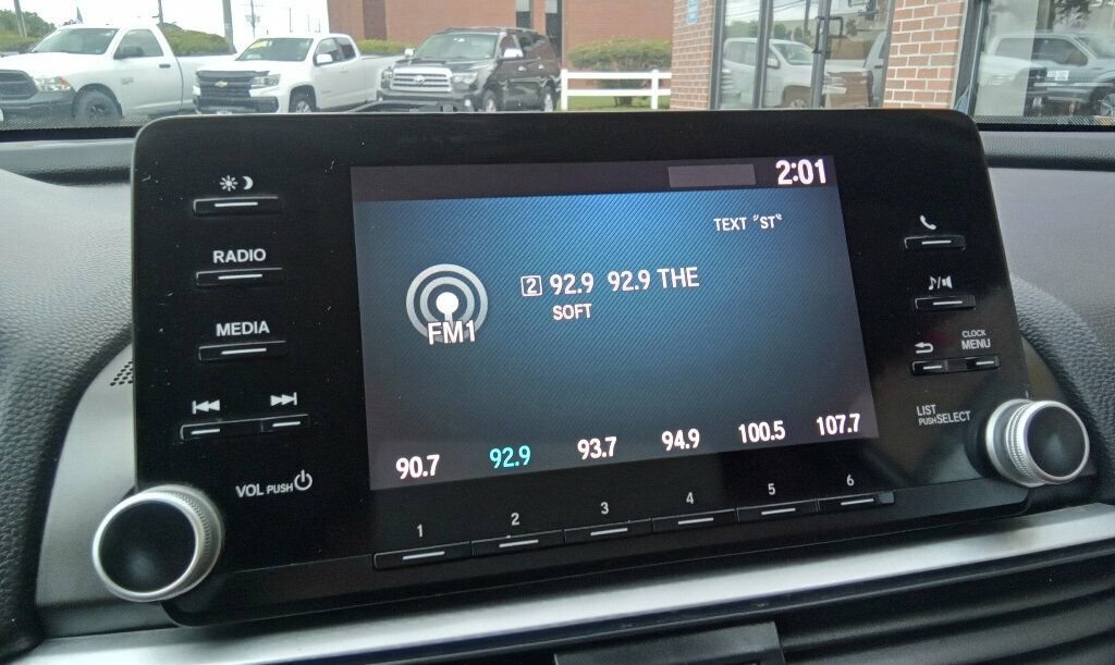 Used 2019 Honda Accord LX image 16