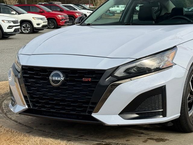 Used 2024 Nissan Altima 2.5 SR image 10