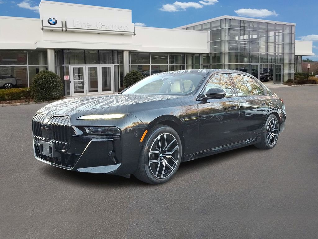 Used 2023 BMW 760i xDrive w/ Executive Package