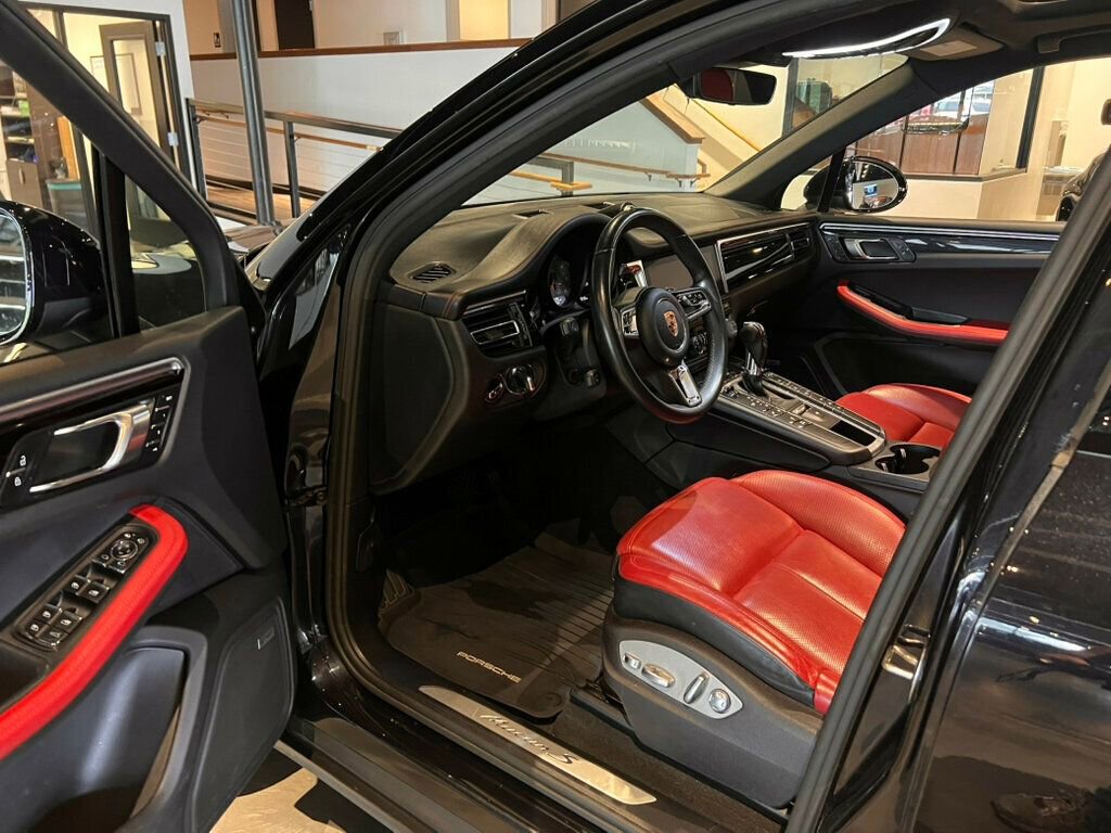 Used 2020 Porsche Macan S image 9