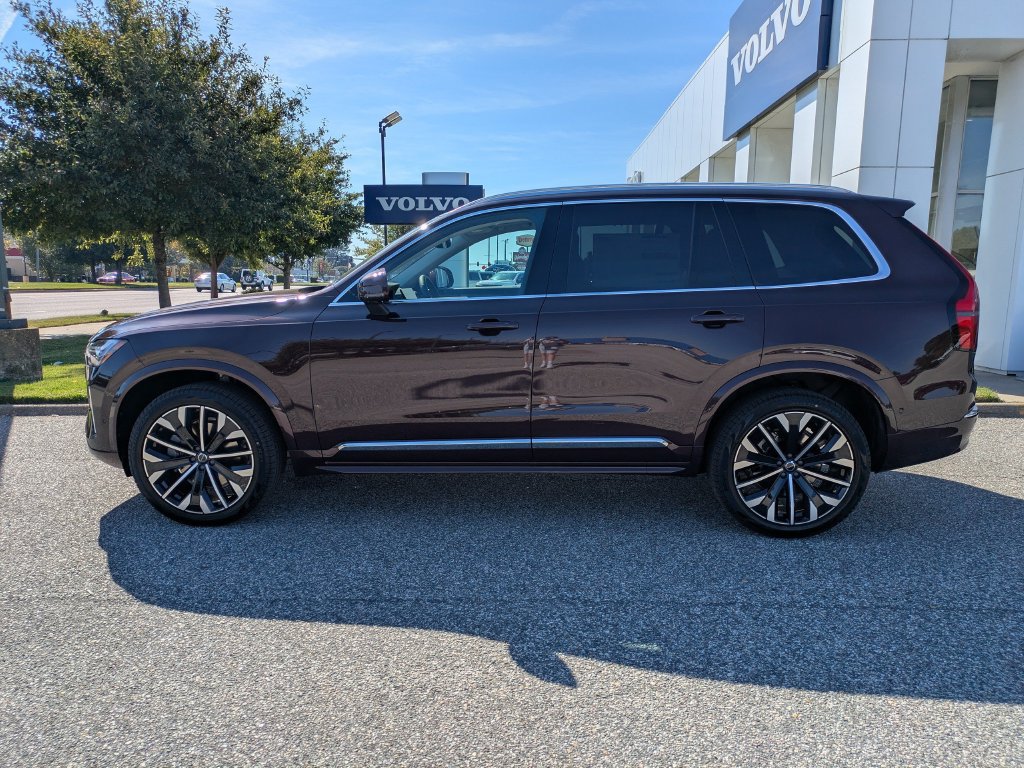 New 2027 Volvo XC90 B6 Plus AWD/4WD image 3