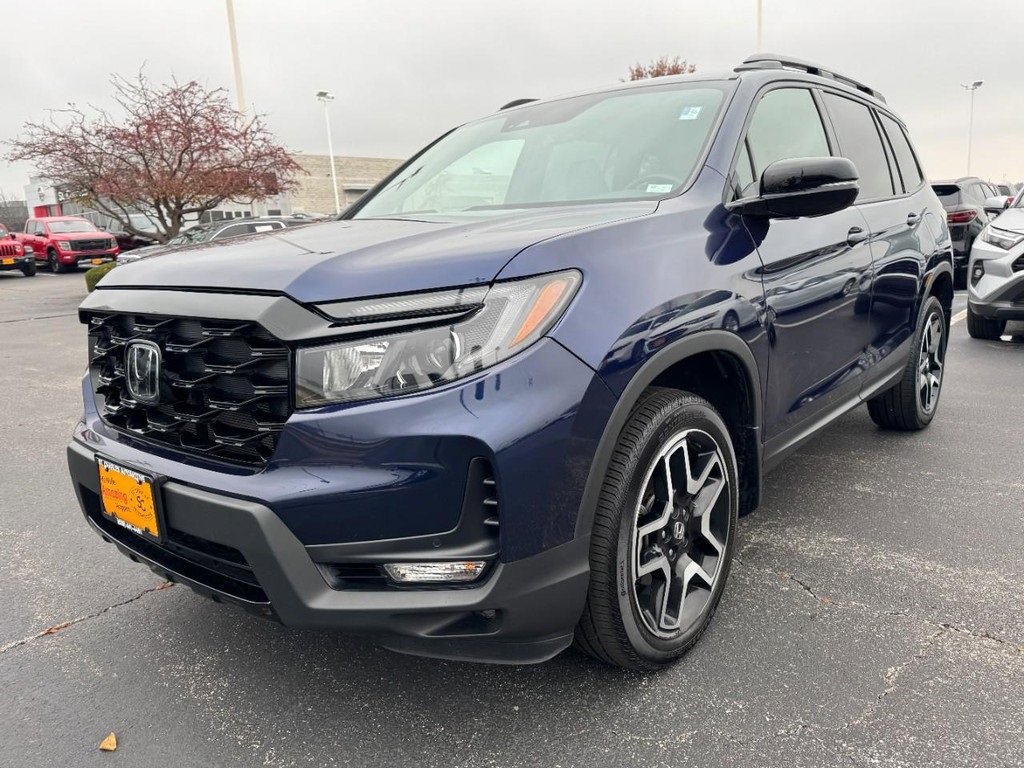 Used 2023 Honda Passport Elite image 8