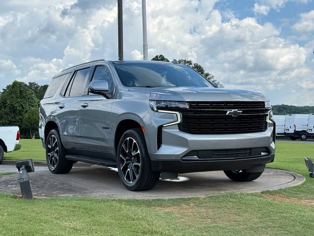 Used 2024 Chevrolet Tahoe RST w/ Luxury Package RWD image 1