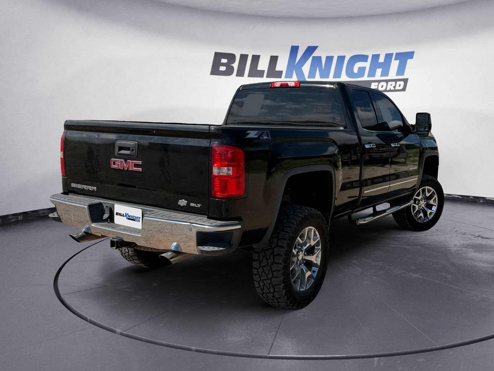 Used 2014 GMC Sierra 1500 SLT w/ Suspension Package, Off-Road AWD/4WD image 5