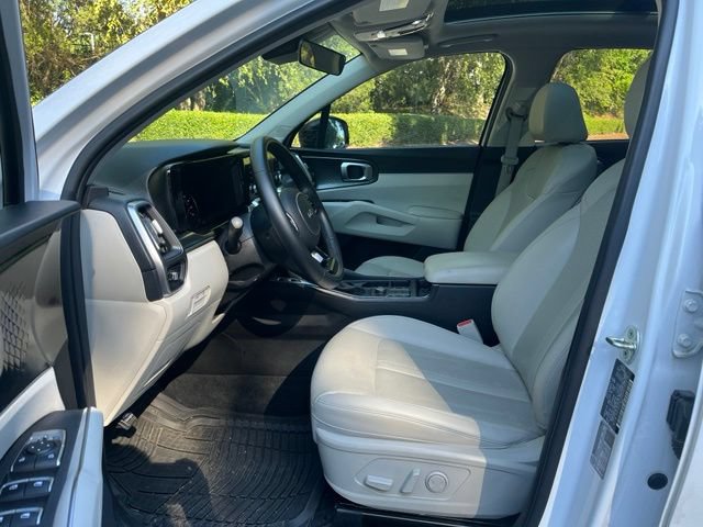 Used 2022 Kia Sorento S w/ Panoramic Sunroof Package FWD image 5