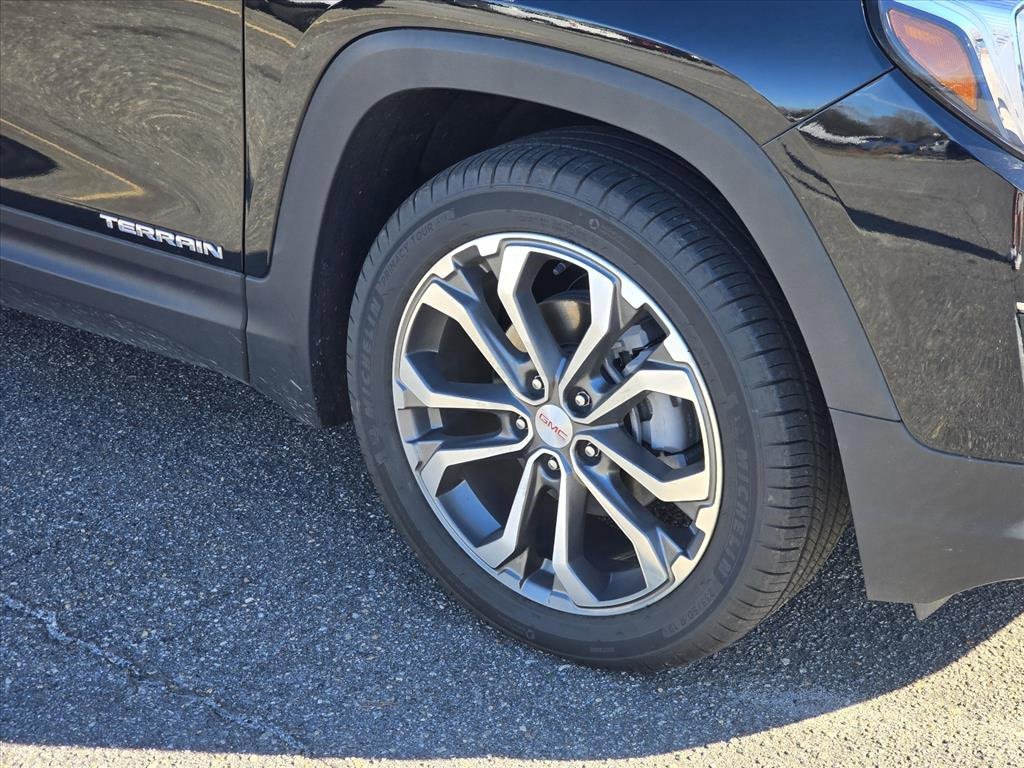 Used 2021 GMC Terrain SLT w/ Infotainment Package II image 11