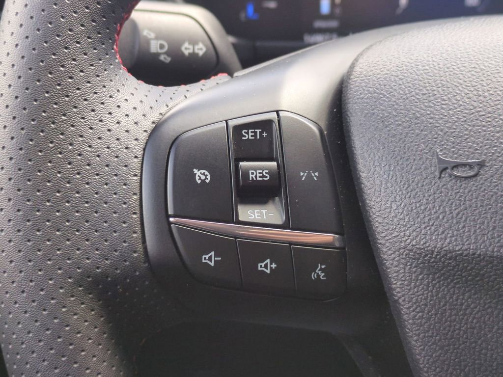 Used 2025 Ford Escape ST-Line image 20