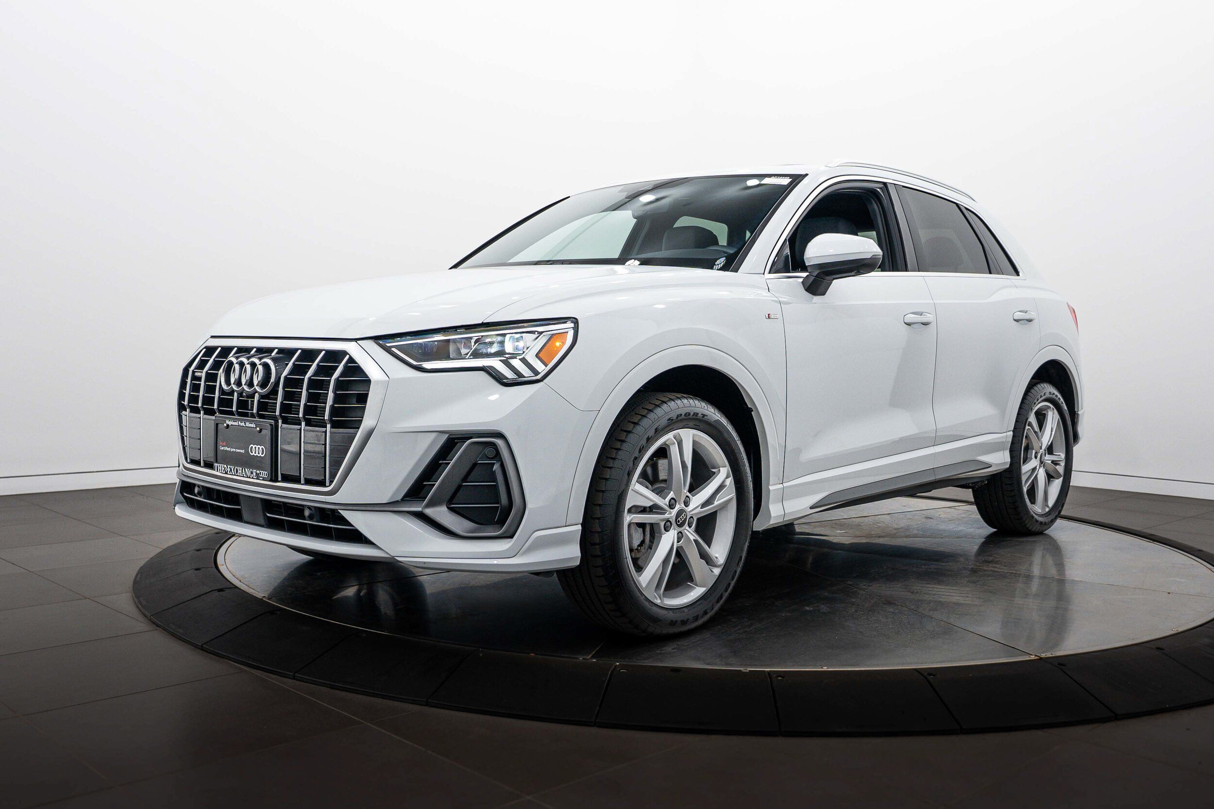 Certified 2024 Audi Q3 2.0T Premium Plus w/ Premium Plus Package AWD/4WD image 7