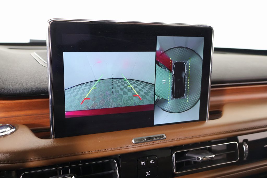 Used 2021 Lincoln Aviator Grand Touring w/ Equipment Group 301A image 6