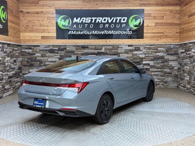 Used 2023 Hyundai Elantra SEL FWD image 8