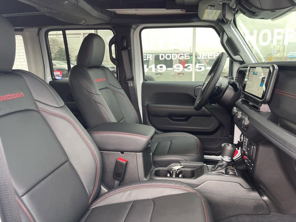 New 2026 Jeep Wrangler Unlimited Rubicon w/ Steel Bumper Group image 11