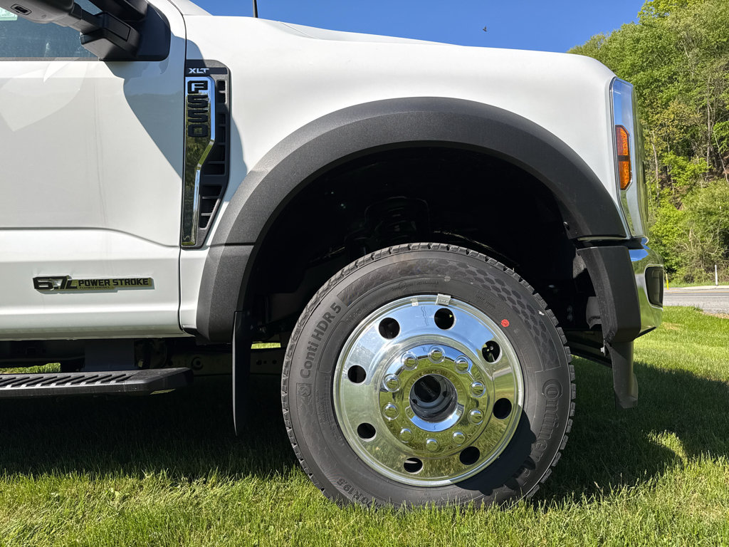 New 2026 Ford F550 4x4 Supercab Super Duty w/ XLT Value Package image 20