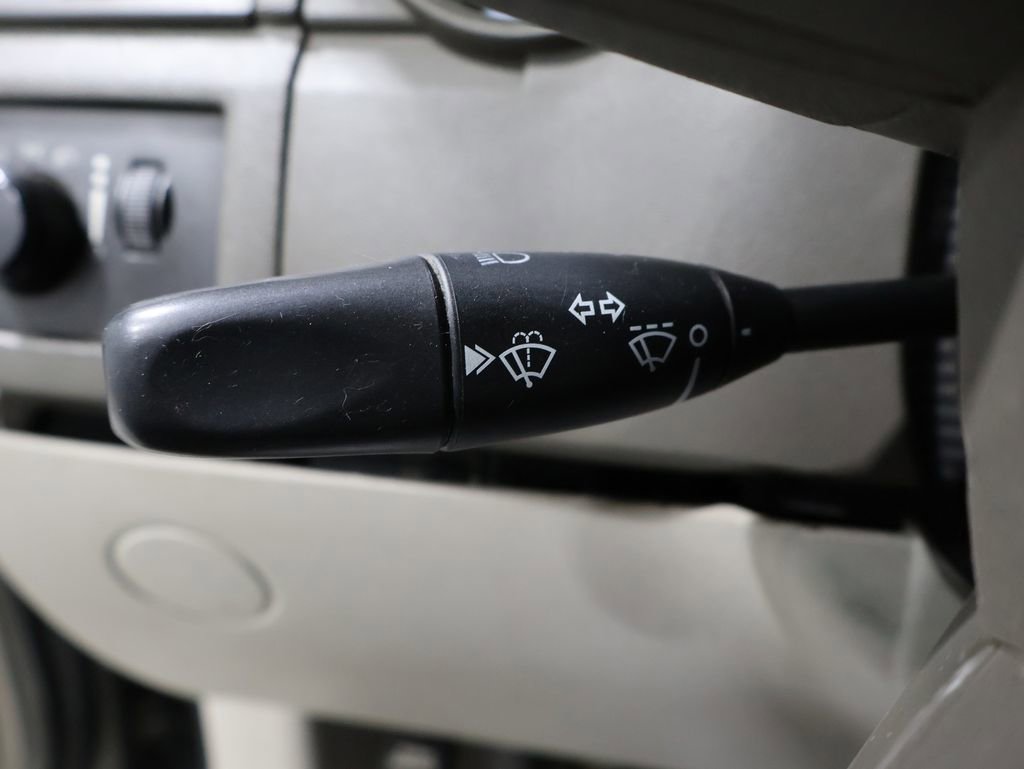 Used 2008 Dodge Magnum SE image 27