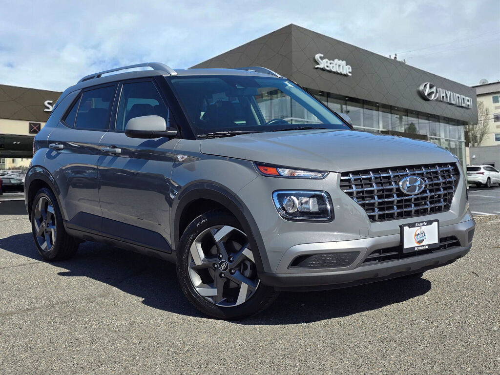 Used 2022 Hyundai Venue SEL