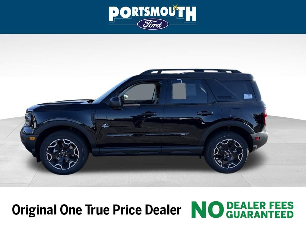 New 2025 Ford Bronco Sport Outer Banks image 2