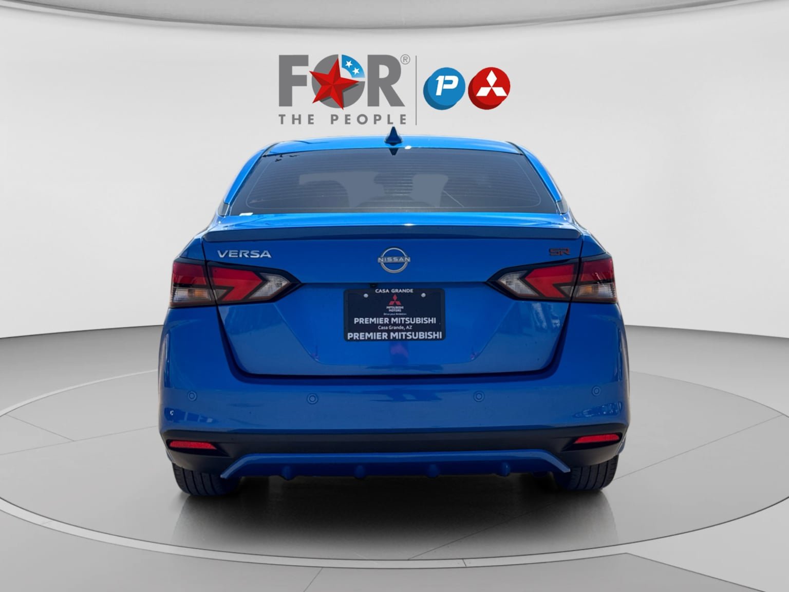 Used 2024 Nissan Versa SR w/ Trunk Package FWD image 4