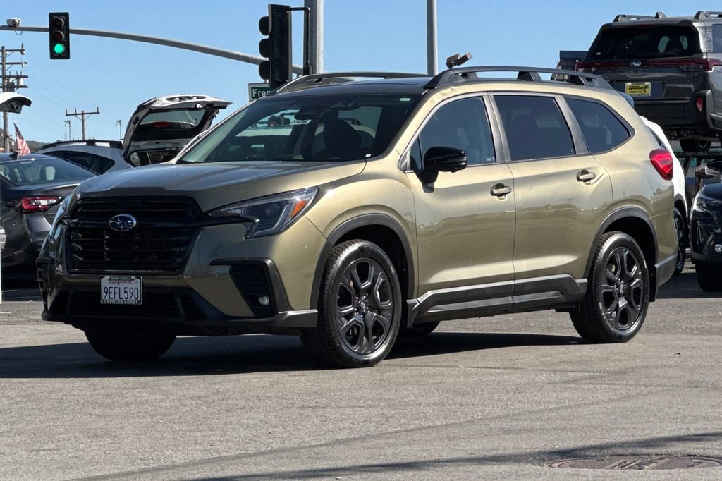 Used 2023 Subaru Ascent Onyx Edition Limited image 8