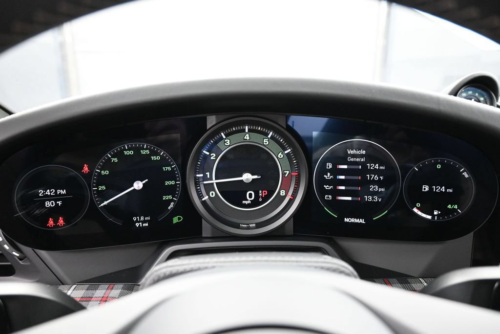 Certified 2025 Porsche 911 Turbo AWD/4WD image 20