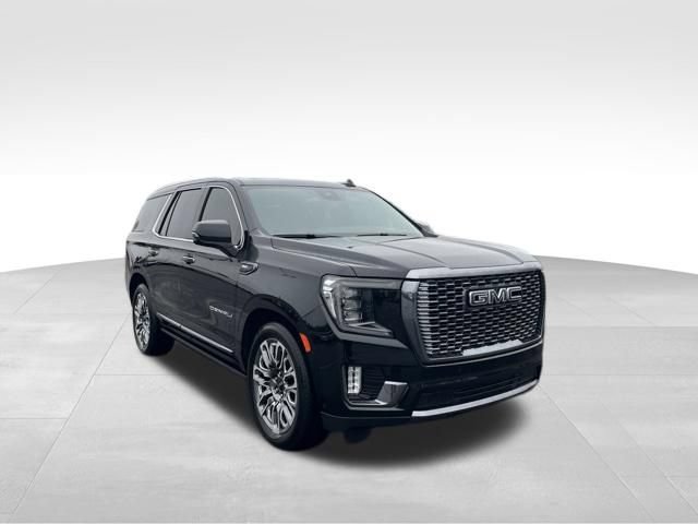Used 2024 GMC Yukon Denali Ultimate AWD/4WD image 7