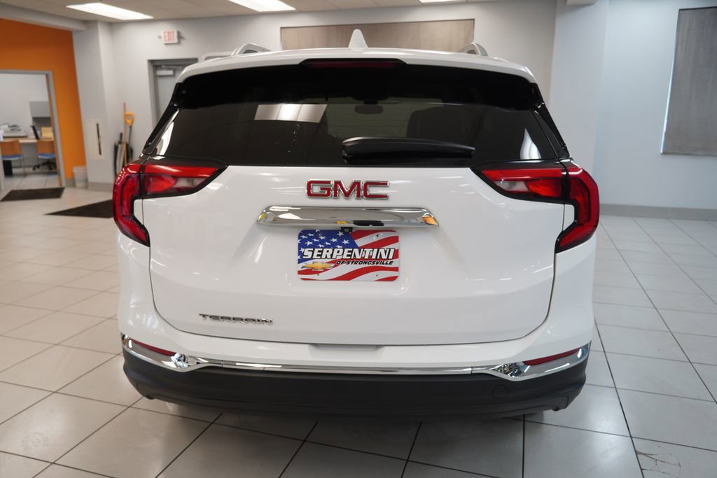 Used 2021 GMC Terrain SLT FWD image 8