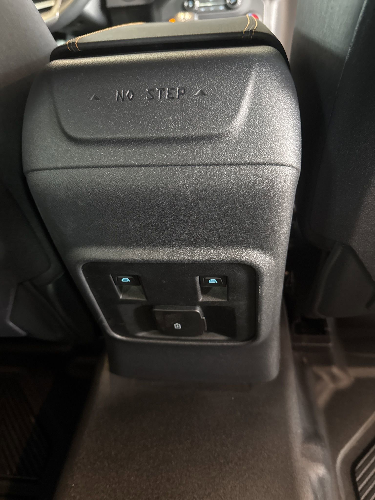 Used 2024 Ford Bronco Badlands image 17