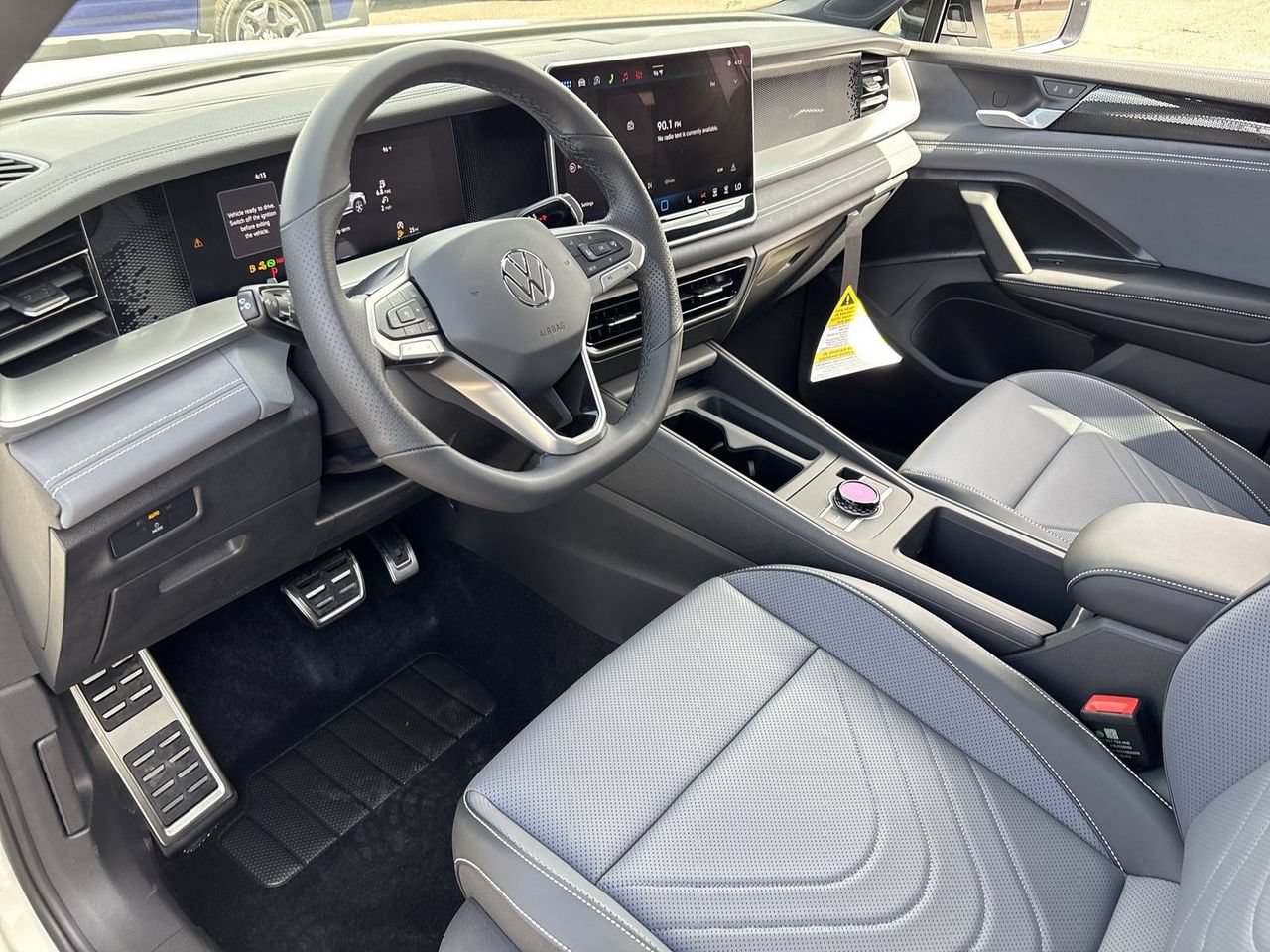 New 2026 Volkswagen Tiguan SE R-Line FWD image 14