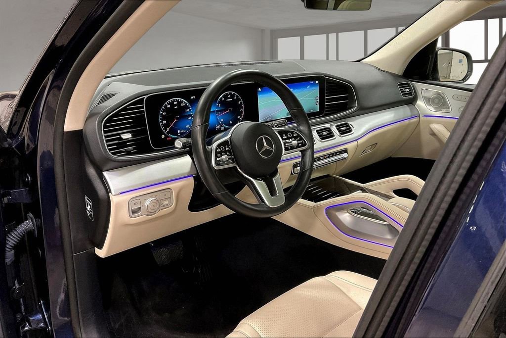 Used 2022 Mercedes-Benz GLE 350 4MATIC w/ Premium Package image 17