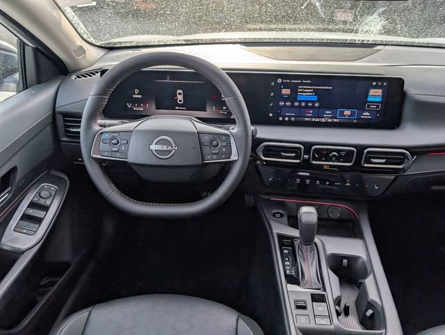 New 2026 Nissan Sentra SR w/ SR Premium Package FWD image 14