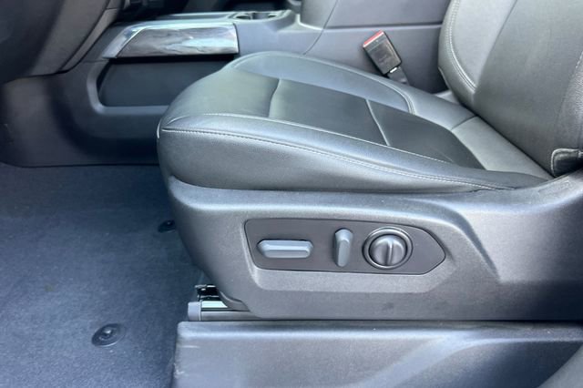 Used 2021 Chevrolet Silverado 1500 LTZ w/ Z71 Off-Road Package image 13