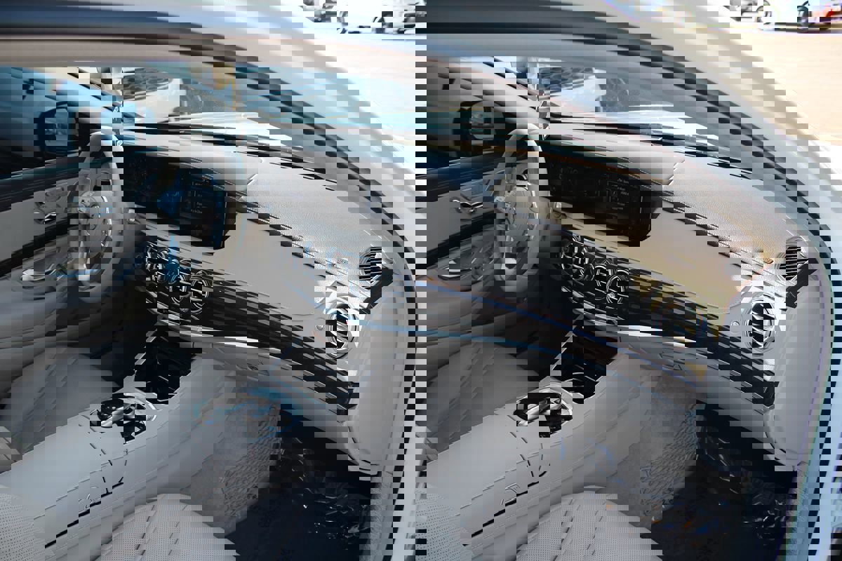 Used 2019 Mercedes-Benz S 450 Sedan image 21