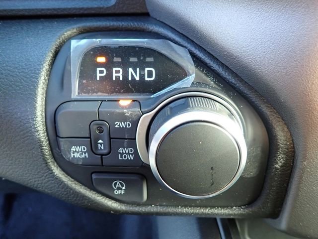 New 2026 RAM 1500 Express AWD/4WD image 19