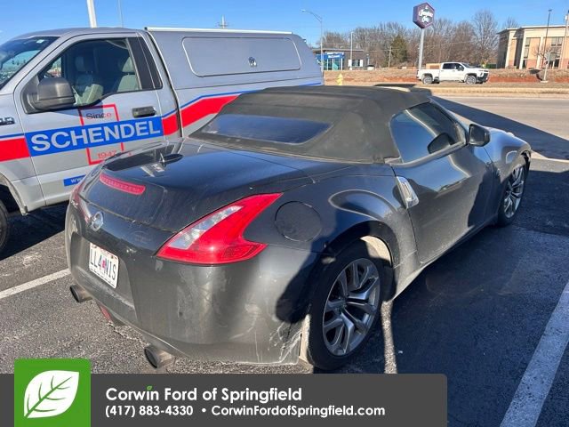 Used 2013 Nissan 370Z Roadster image 4
