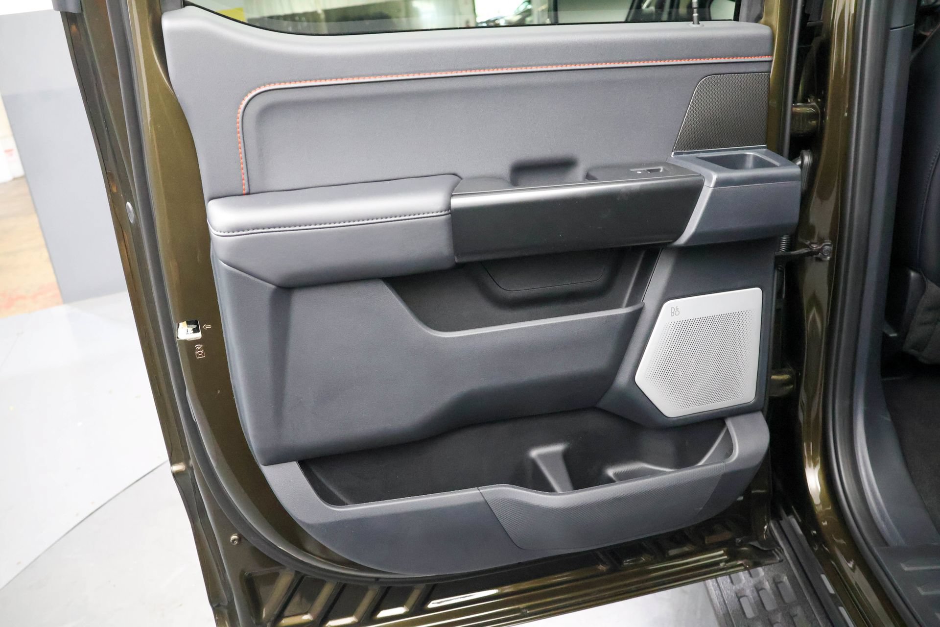 Used 2026 Ford F150 Raptor AWD/4WD image 26