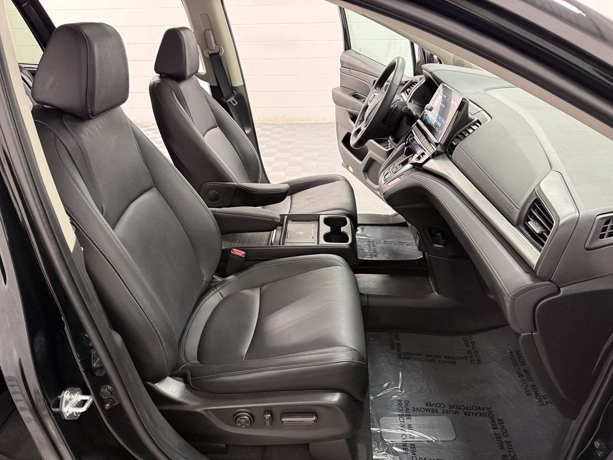 Used 2025 Honda Odyssey EX-L image 15