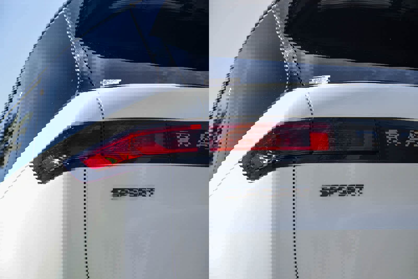 Certified 2025 Land Rover Range Rover Sport SE image 7