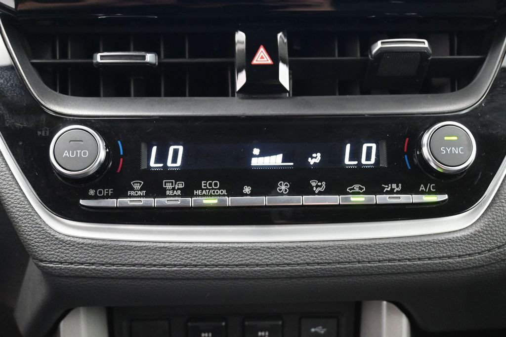 Certified 2025 Toyota Corolla Cross XLE AWD/4WD image 21