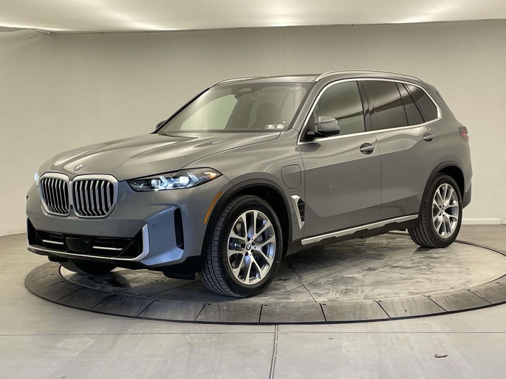 New 2026 BMW X5 xDrive50e