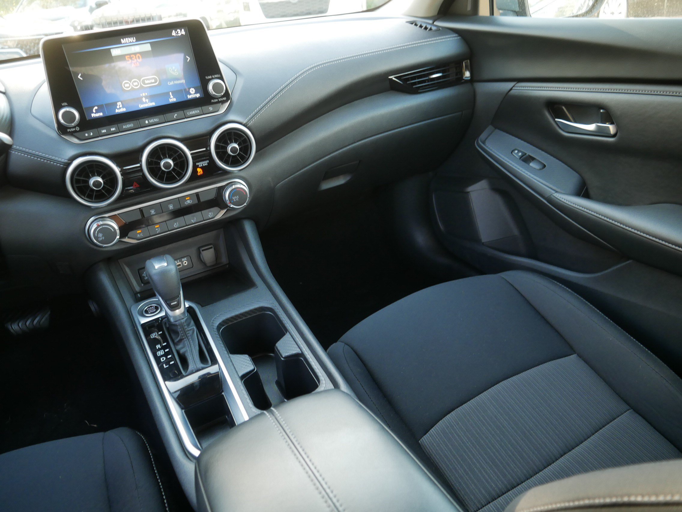 Certified 2024 Nissan Sentra SV FWD image 11