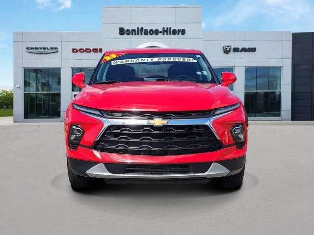 Used 2023 Chevrolet Blazer LT FWD image 2