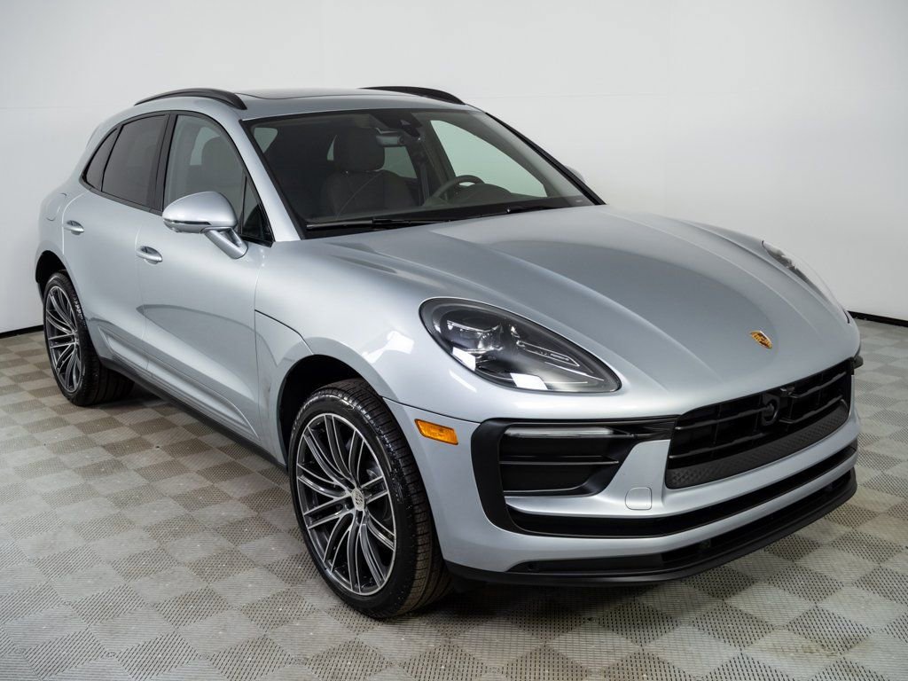 New 2026 Porsche Macan image 27