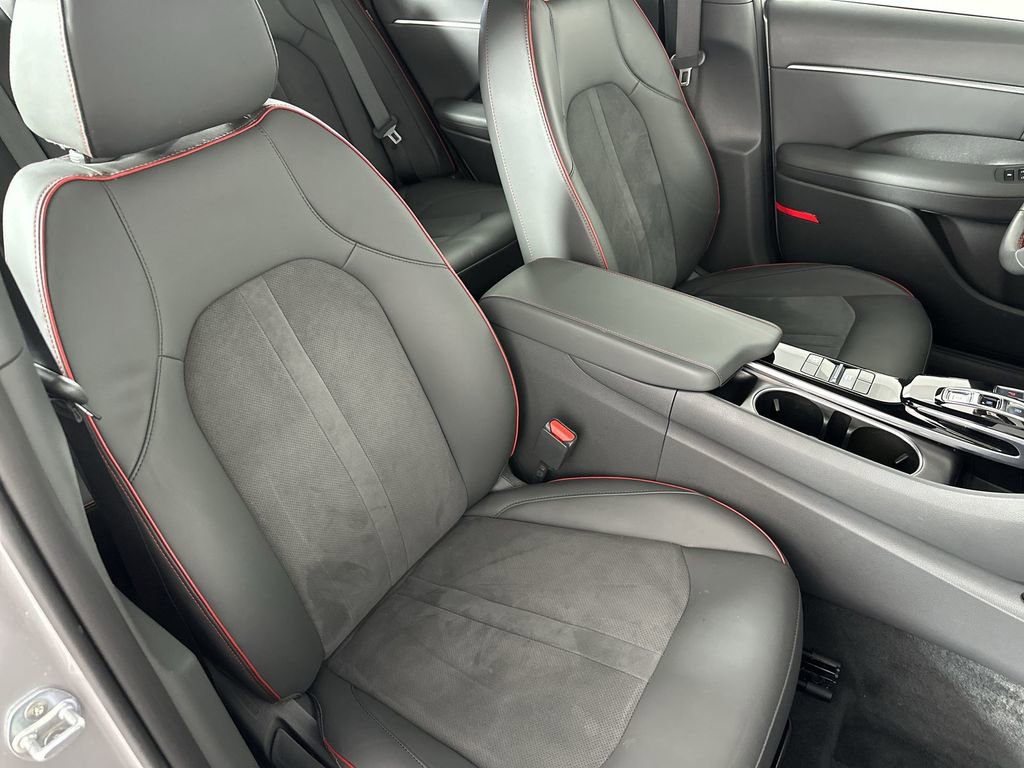 Used 2021 Hyundai Sonata SEL Plus w/ Preferred Accessory Package image 28